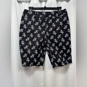 White House Black Market Floral Women's 11in Bermudas-NWT